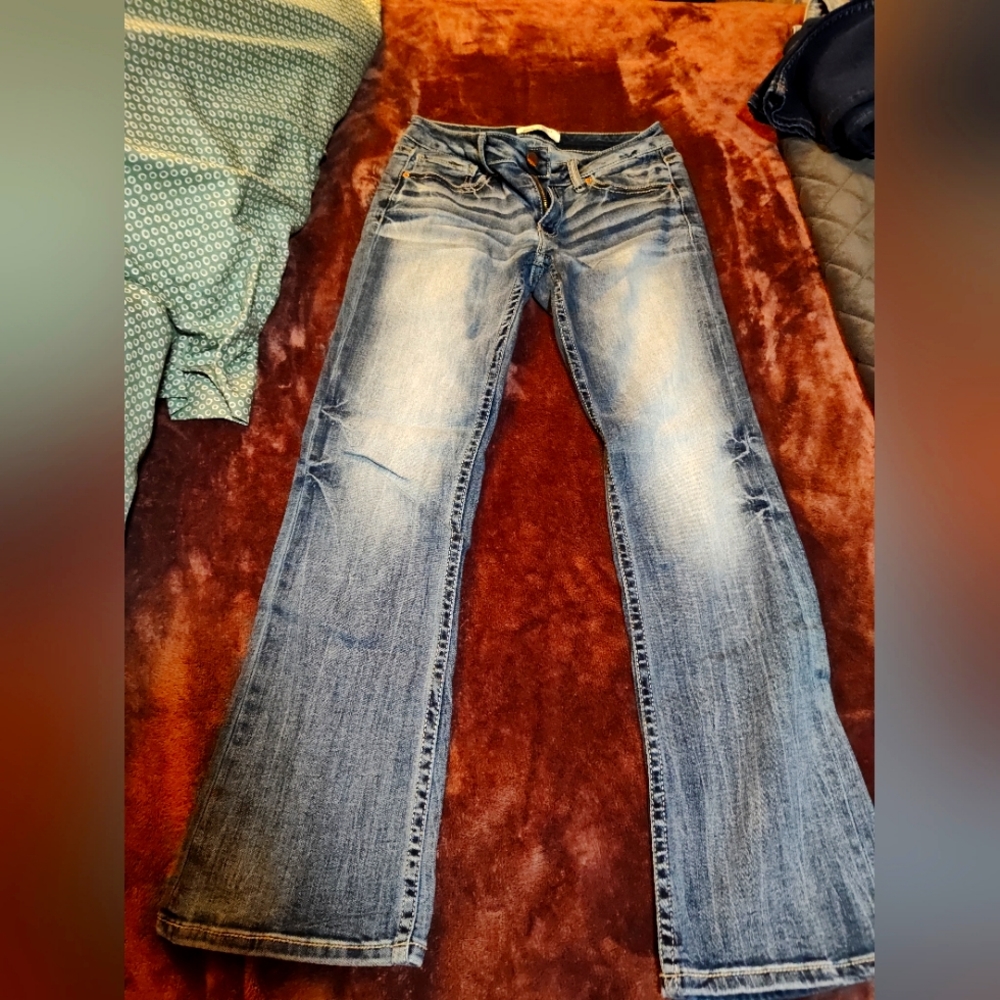 BKE Stella slim fit low rise Boot cut Jeans size 29x31 1/2